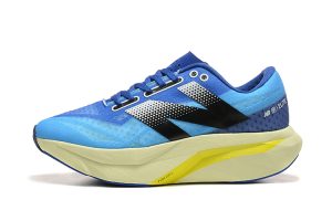 New Balance FuelCell Rebel V4