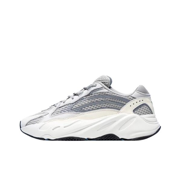 Adidas Yeezy boost 700 V2
