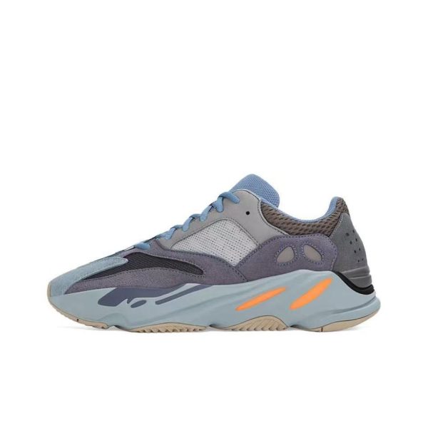 Adidas Yeezy boost 700